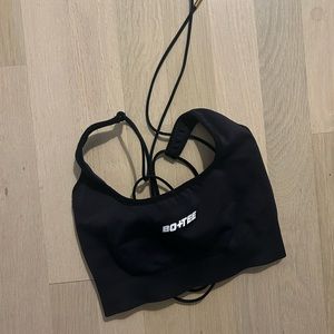 Bo + Tee sports bra